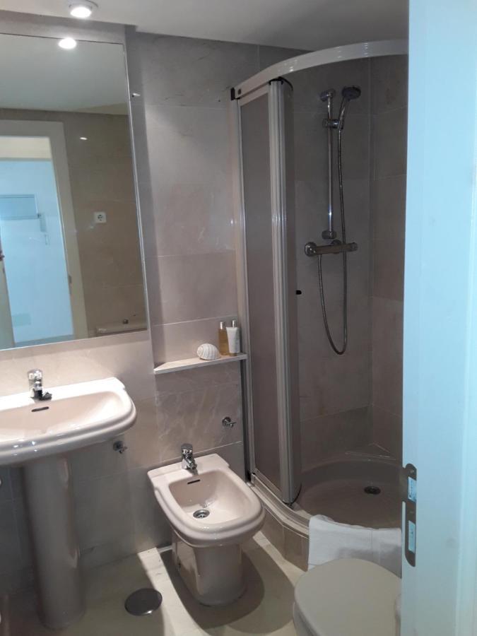 Beachfront Neptuno I, Complex,views,pool,garden, Elviria Marbella